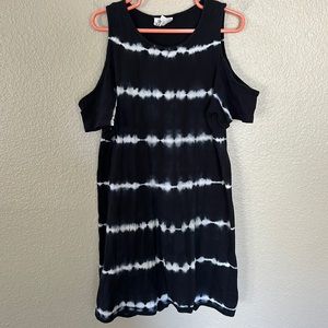Cotton On Kids Black and White Tie Dye Cold Shoulder Dress Size 7